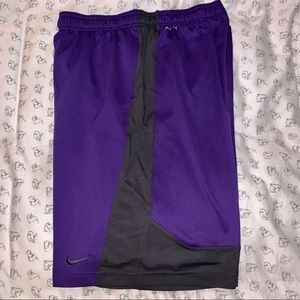 Men’s Nike basketball shorts